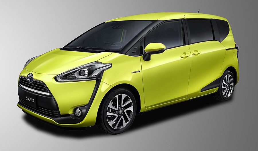 Sienta G (7-seat hybrid w/options)