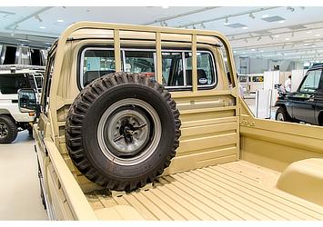 Land Cruiser 70