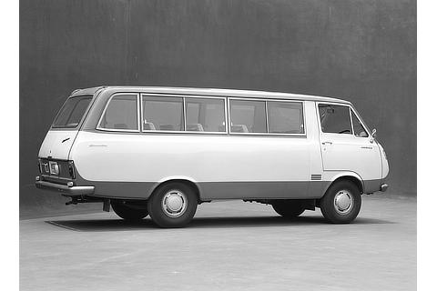 Hiace Commuter