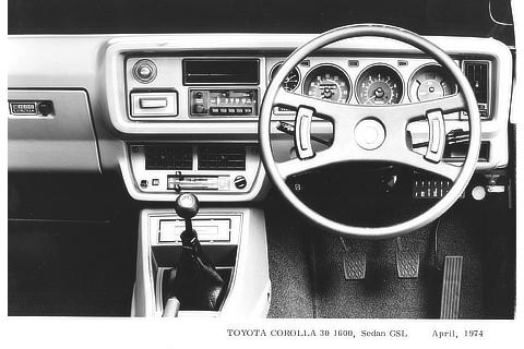 TOYOTA COROLLA 30 1600, Sedan GSL