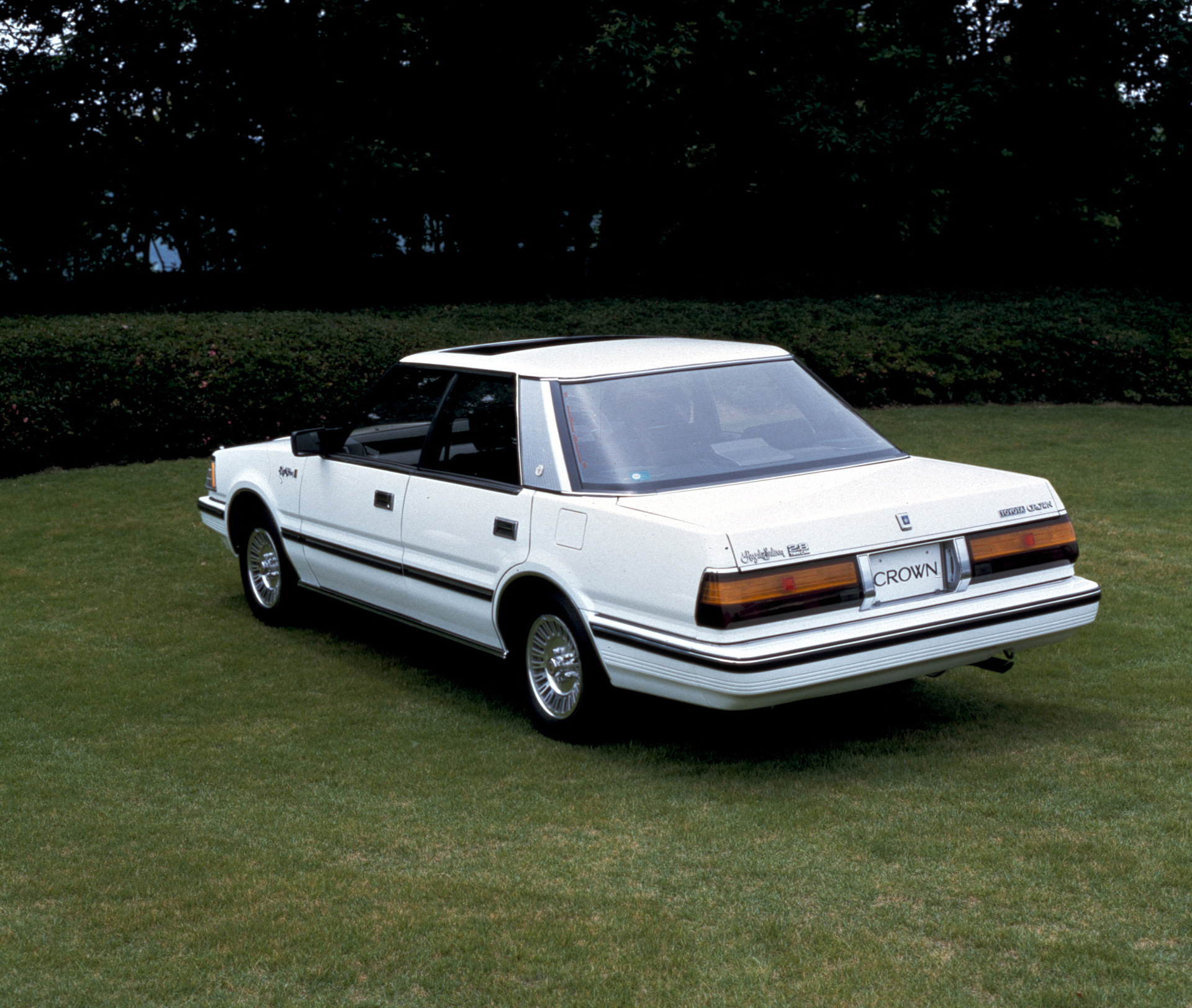 Crown 4-Door Hardtop 2800 Royal Saloon G
