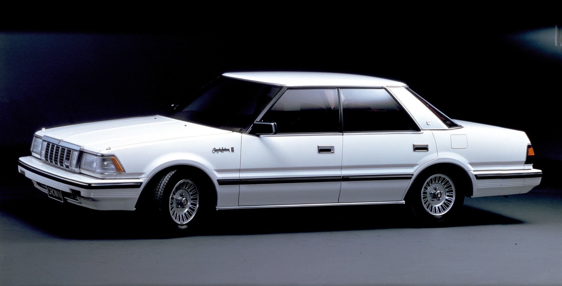 Crown 4-Door Hardtop 2800 Royal Saloon G