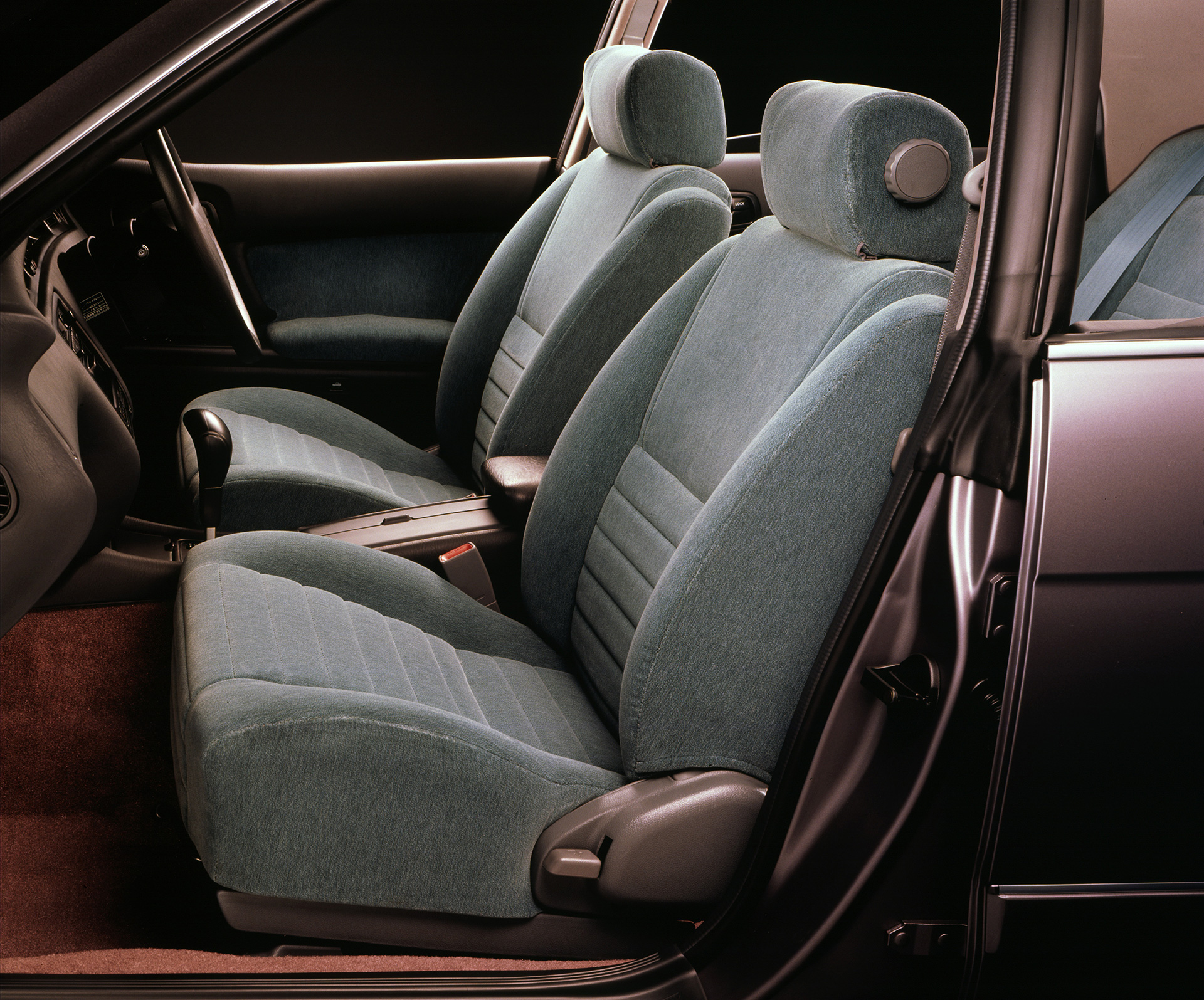 Crown Hardtop 2500 Super Saloon Extra