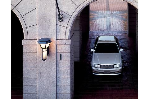 Crown Royal Saloon G