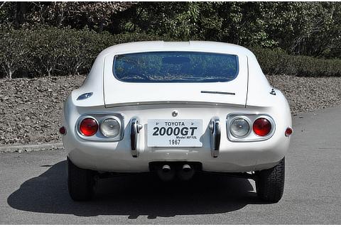 1967 2000GT