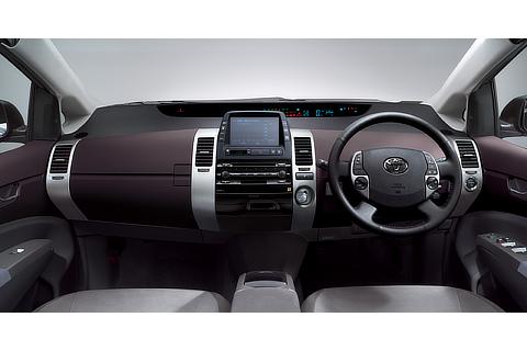 Prius G / G "Touring Selection"
