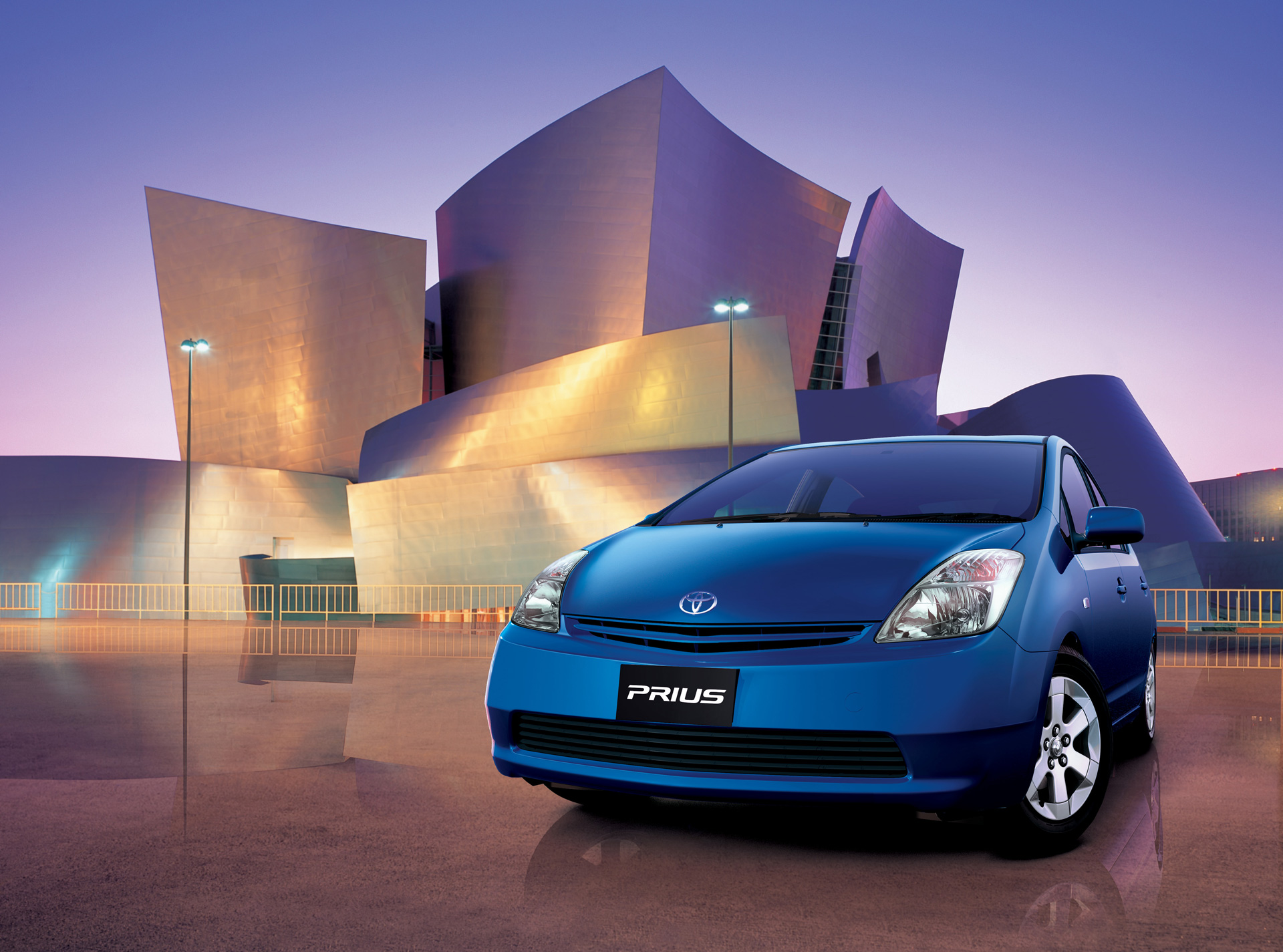 Prius G
