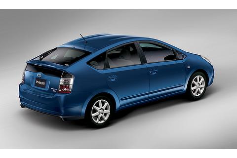 Prius S "Touring Selection"