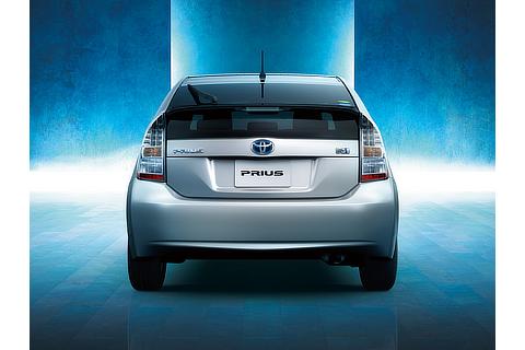 Prius S