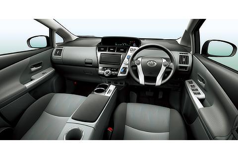 Prius α G "Touring Selection･Skylight Package"