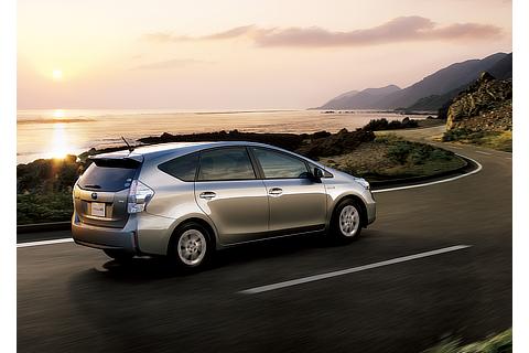 Prius α G