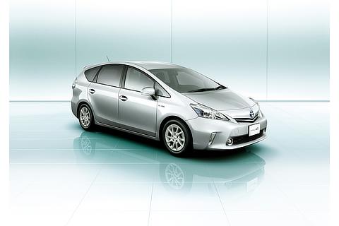 Prius α S