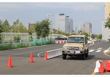 Land Cruiser 70 pickup (Japan commemorative re-release)