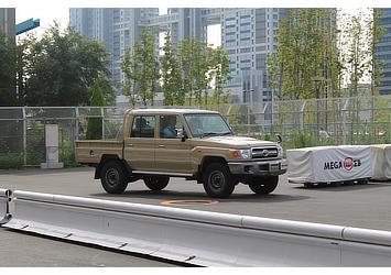 Land Cruiser 70 pickup (Japan commemorative re-release)