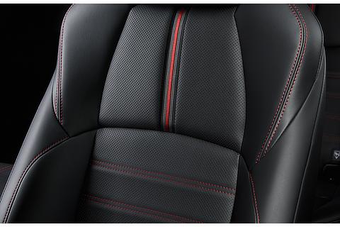 Sporty front seat