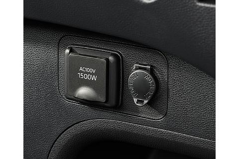 Accessory power outlet