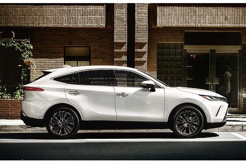 Z (White Pearl Crystal Shine)