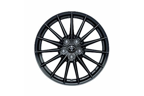 18-inch cast aluminum wheel
