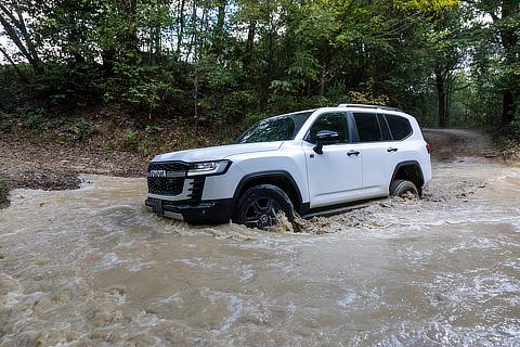 Land Cruiser