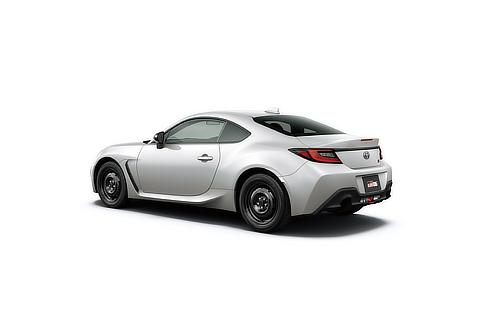 RC (Crystal White Pearl)