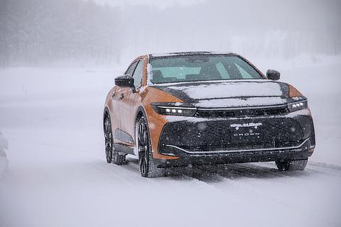 CROSSOVER RS "Advanced"
