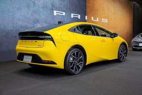 Prius (2.0-liter PHEV, Prototype)