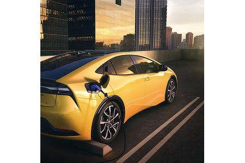 Prius (PHEV)