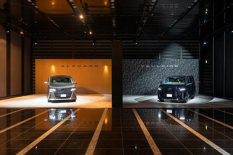 New Alphard / New Vellfire