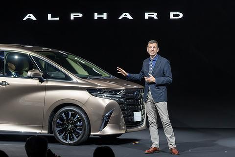 Simon Humphries, Field General Manager, Design Field, Vehicle Development Center, Chief Branding Officer