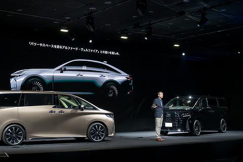 Simon Humphries, Field General Manager, Design Field, Vehicle Development Center, Chief Branding Officer