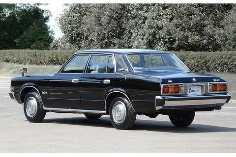 TOYOTA Crown (1975)