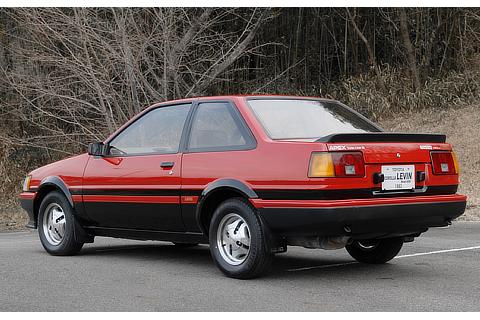 TOYOTA Corolla Levin (1983)