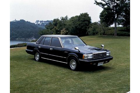 1983 Crown (7th generation)