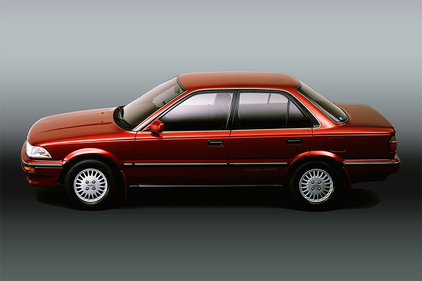 Corolla Ohira thinks that the sixth-generation is the best. In 1990, it hit record high sales of more than 300,000 units in Japan