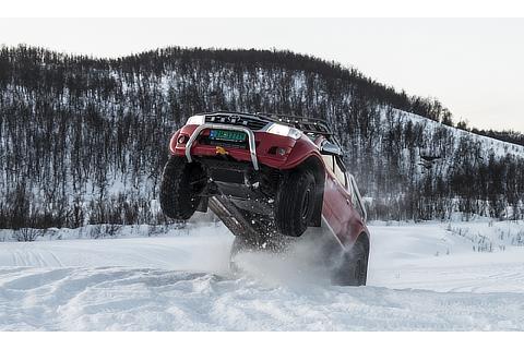 Hilux (Arctic)