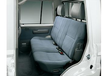 Land Cruiser 70 pickup rear bench seats (Japan commemorative re-release)