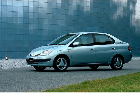 1997 Prius 10 series (1st generation)