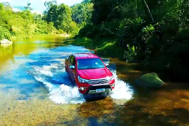 Hilux Expedition by Cristian Dimitrius - Serra da Bocaina